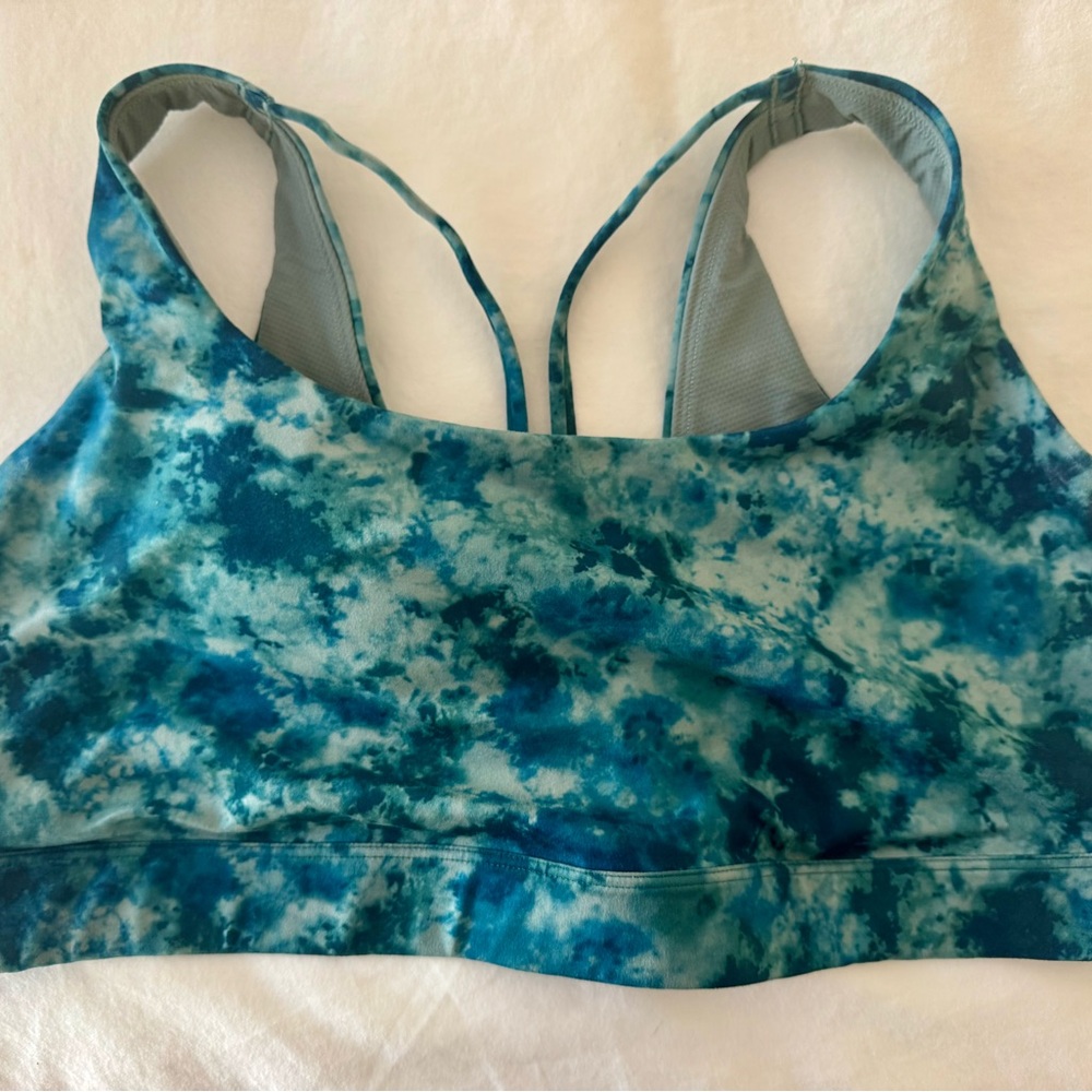 LIKE NEW Athleta Exhale Printed Bra 2X D-DD+ Women's Blue Tie-Dye Sports Bra